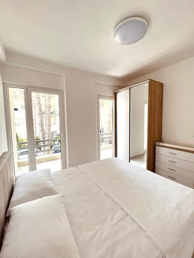 Pine Breeze Apartment Gjiri I Lalezit Durrës Albanië