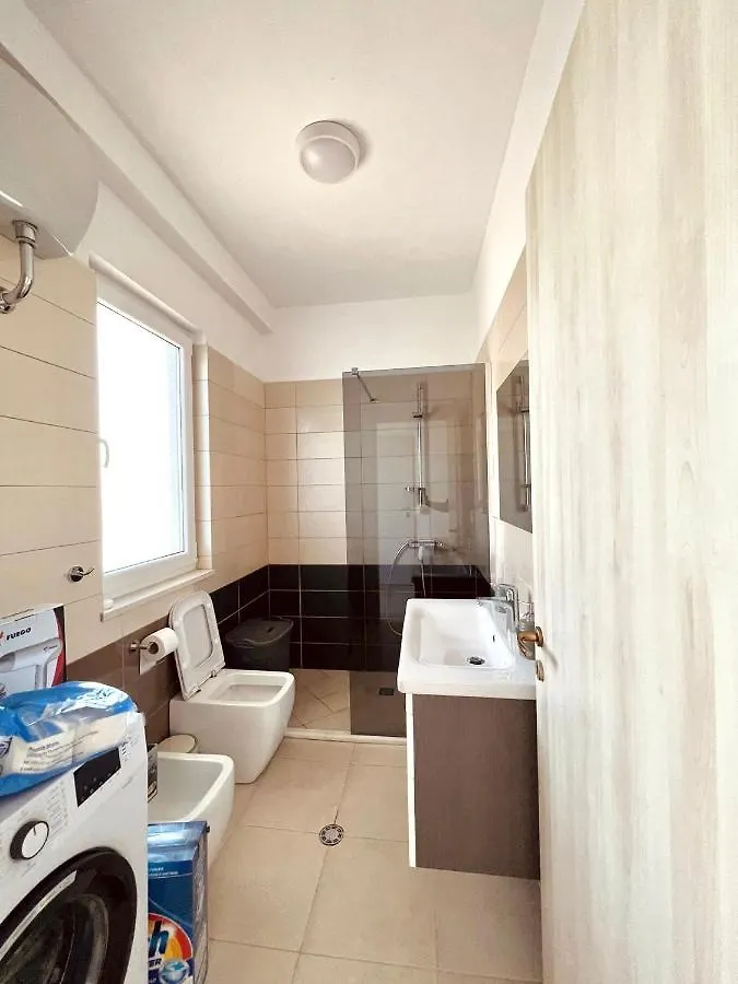 Pine Breeze Apartment Gjiri I Lalezit Durrës Albanië