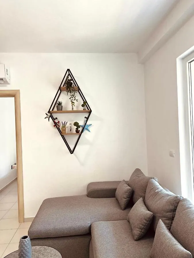 Pine Breeze Apartment Gjiri I Lalezit Durrës